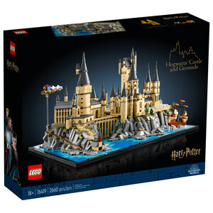 LEGO 76419 Hogwarts Castle and Grounds