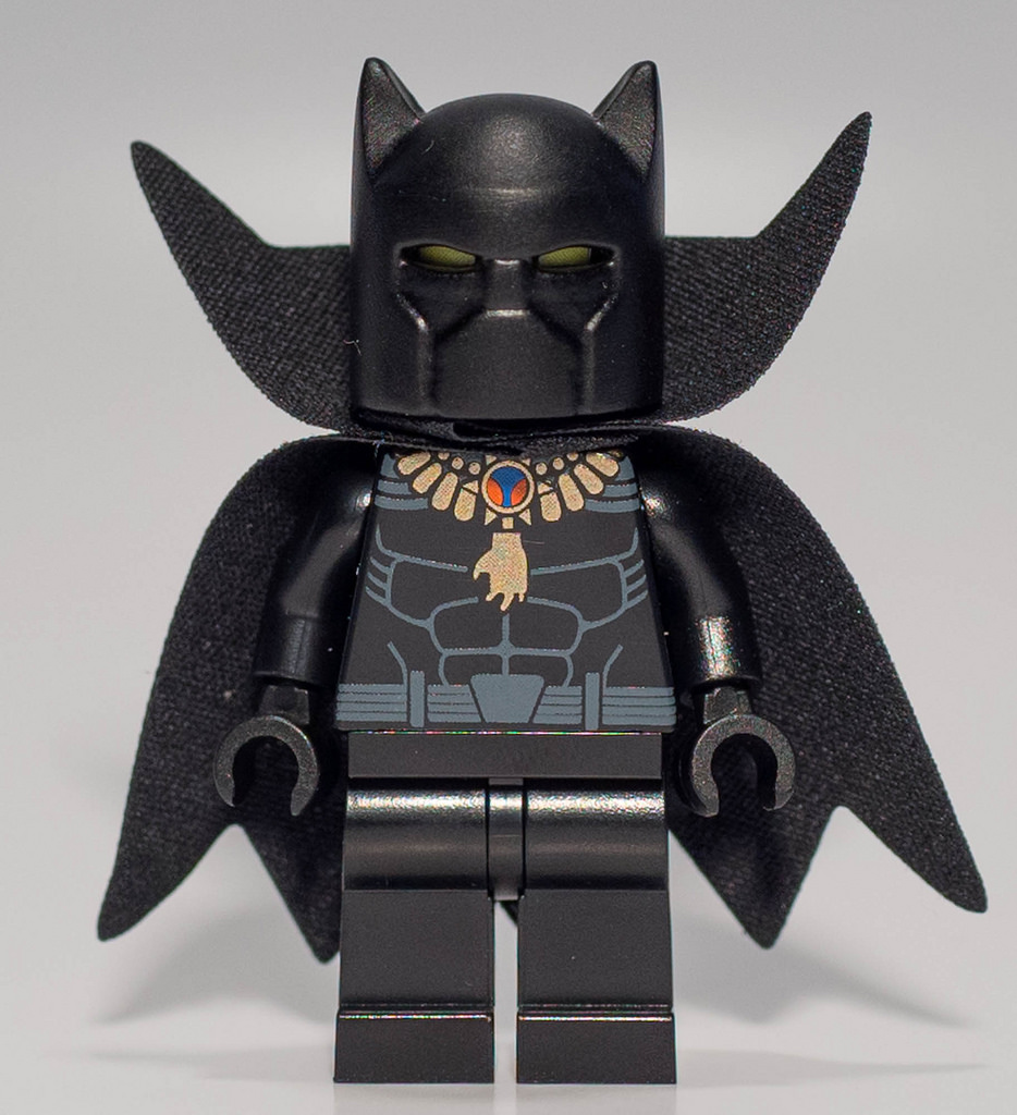 review-custom-black-panther-by-nacm-hellobricks