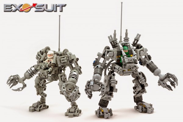 Comparaison LEGO Exo Suit