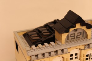 LEGO Ideas Modular Library 02b