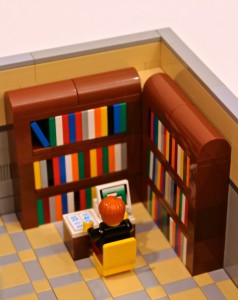 LEGO Ideas Modular Library 03