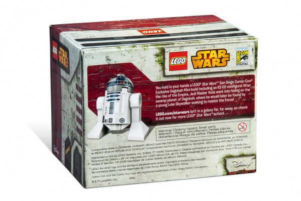 SDCC 2015 LEGO Star Wars Dagobah Mini-Build back