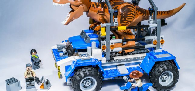 REVIEW LEGO 75918 – Jurassic World – La poursuite du T-Rex