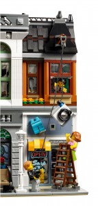 LEGO Creator Expert Modular 10251 Brick Bank 06