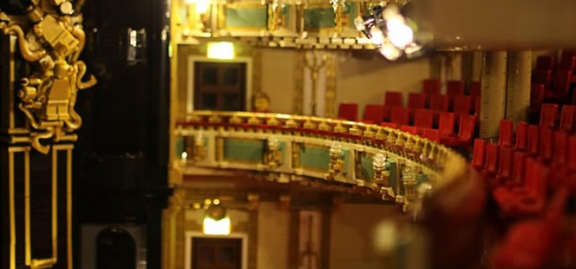 Her Majesty's Theatre, London - Stage light rigging