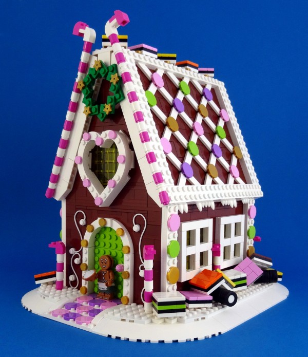 LEGO Gingerbread House