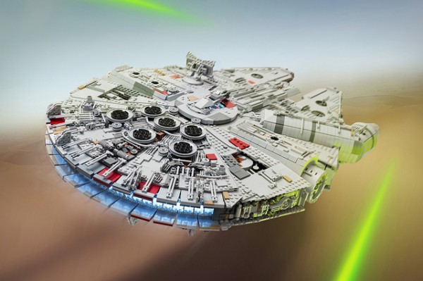 Millennium Falcon The Force Awakens