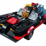 LEGO DC Comics Super Heroes Batman Classic TV Series Batcave 76052 - 07