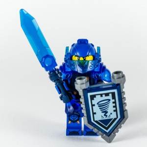 Review LEGO Nexo Knights 70330 Ultimate Clay_10