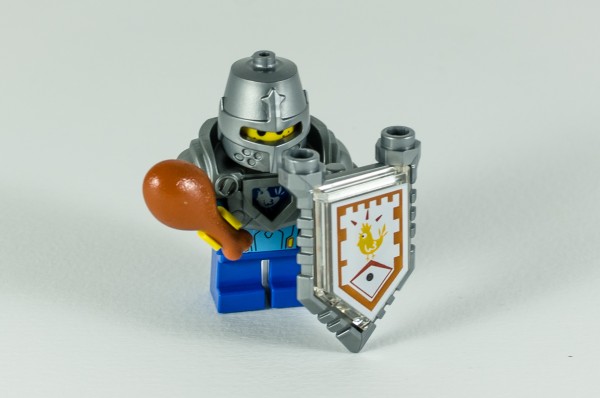 Review LEGO Nexo Knights 70333 Ultimate Robin 21