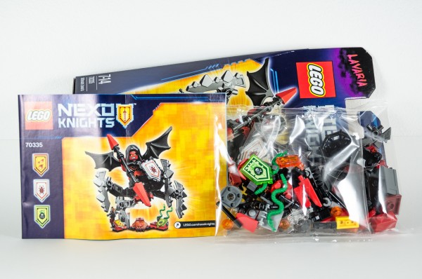 Review LEGO Nexo Knights 70335 Ultimate Lavaria 03