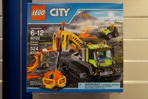 LEGO City 60122 Volcano Crawler 1