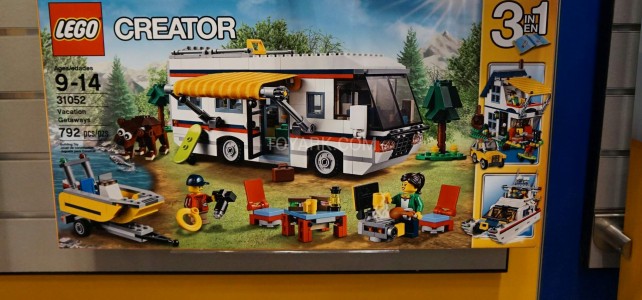 LEGO Creator 31052 Vacation Getaways 1