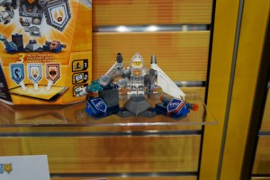 LEGO Nexo Knights 2016 06