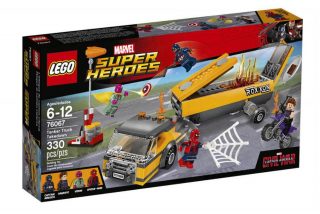LEGO 76067 Marvel Super Heroes Tanker Truck Takedown box