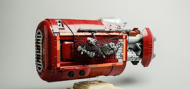 LEGO Star Wars UCS Rey's speeder