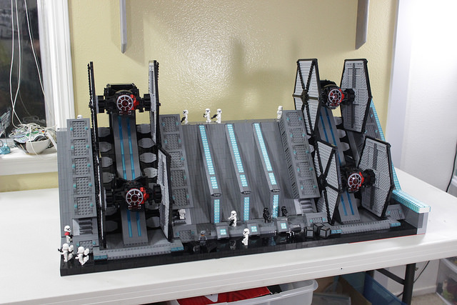 Star Wars The Force Awakens hangar TIE Fighters