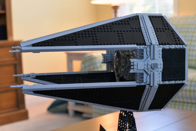 LEGO Star Wars UCS TIE Interceptor