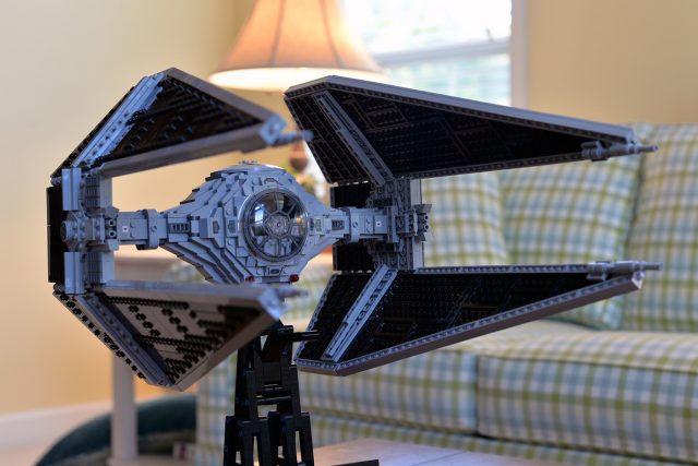 LEGO Star Wars UCS TIE Interceptor