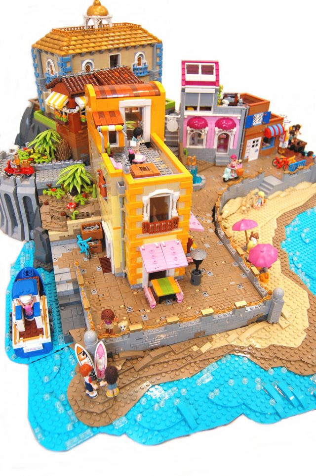 LEGO Friends plage vacances colorées