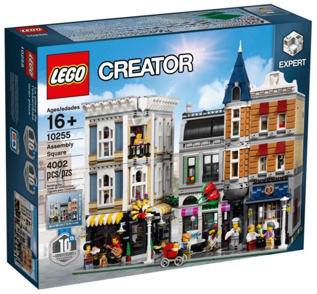 LEGO 10255 Assembly Square modular