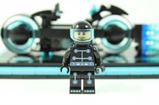 LEGO Ideas  10000 votes Tron Legacy Light Cycle