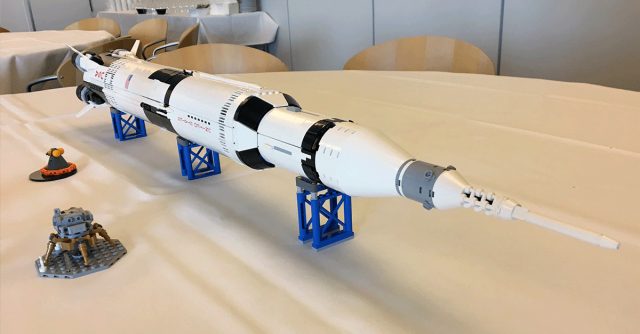 LEGO Ideas 21309 NASA Apollo Saturn V