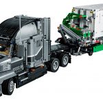 LEGO Technic 42078 Mack Anthem 4