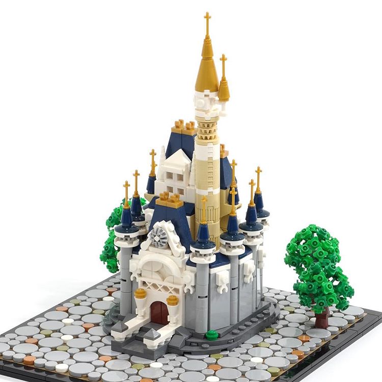 Micro LEGO Disney Castle : adorable ! - HelloBricks