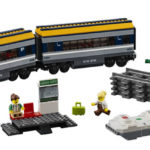 LEGO 60197 Passenger Train 02