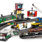 LEGO 60198 Cargo Train 01