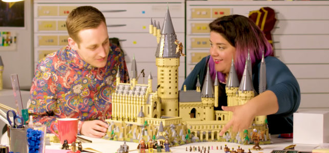 LEGO Harry Potter 71043 Hogwarts Castle vidéo designers