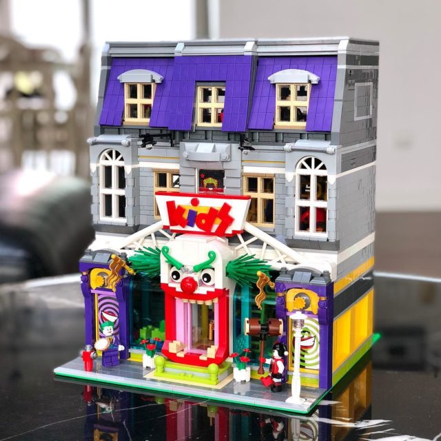 LEGO Modular Jokerland kids