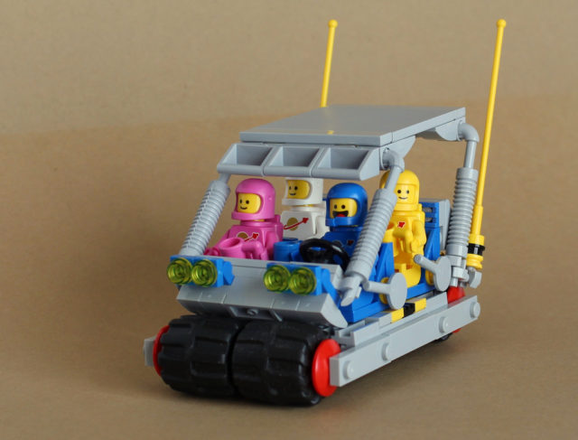 Benny Rover LEGO Pierrafeu