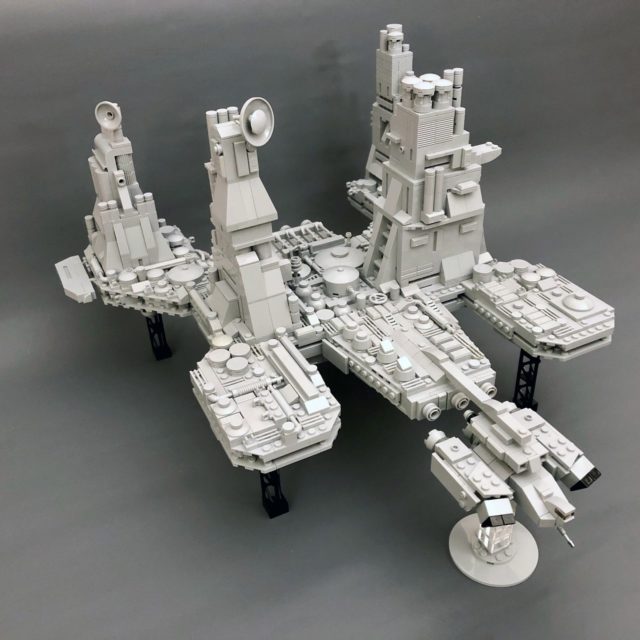 LEGO Alien USCSS Nostromo microscale