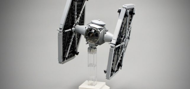 LEGO Star Wars TIE fighter midiscale