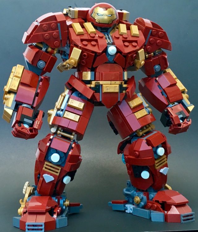 Hulkbuster UCS LEGO 76105 76031