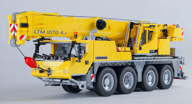 Liebherr LTM 1070-4.2