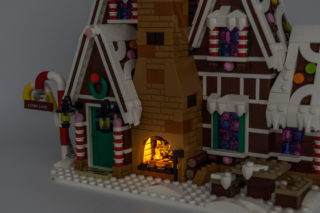 REVIEW LEGO 10267 Gingerbread House