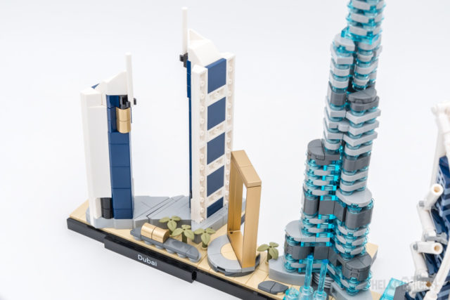 REVIEW LEGO Architecture 21052 Dubai Skyline