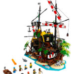 LEGO Ideas 21322 Pirates of Barracuda Bay