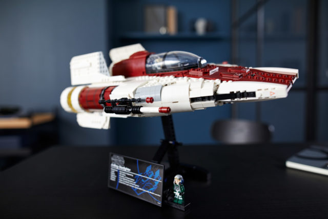 LEGO Star Wars 75275 A-Wing UCS