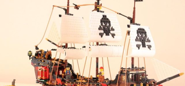 LEGO 31109 extended Pirate ship