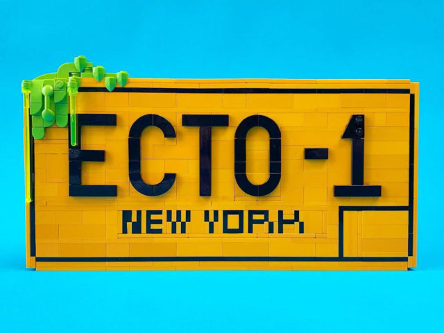 LEGO 10274 Ecto-1 plaque