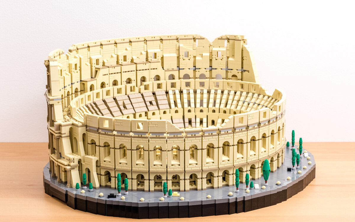 LEGO 10276 Colosseum : le char romain LEGO 5006293 à nouveau offert pour  les clients VIP - HelloBricks