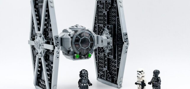 REVIEW LEGO Star Wars 75300 Imperial TIE Fighter