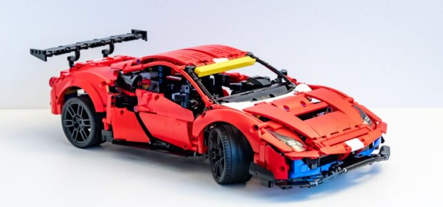 REVIEW LEGO Technic 42125 Ferrari 488 GTE AF Corse 51