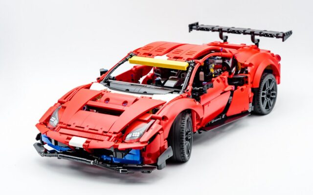 REVIEW LEGO Technic 42125 Ferrari 488 GTE AF Corse 51