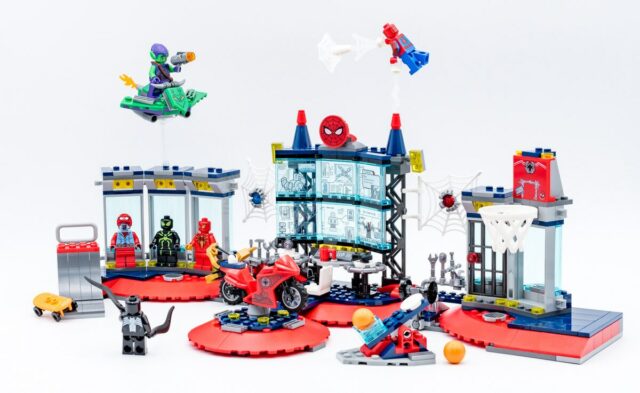 REVIEW LEGO Spider-Man 76175 Attack on the Spider Lair