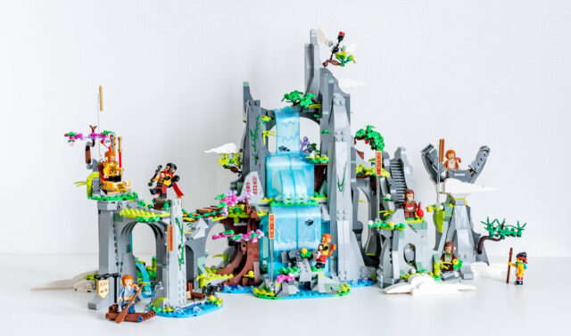 REVIEW LEGO Monkie Kid 80024 The Legendary Flower Fruit Mountain